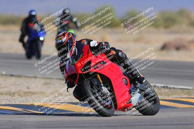 media/Dec-15-2023-Apex Assassins (Fri) [[91f19fb1c7]]/Trackday 2/Session 4 (Turn 16)/